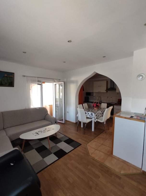 Apartmani Amans Pula Zewnętrze zdjęcie