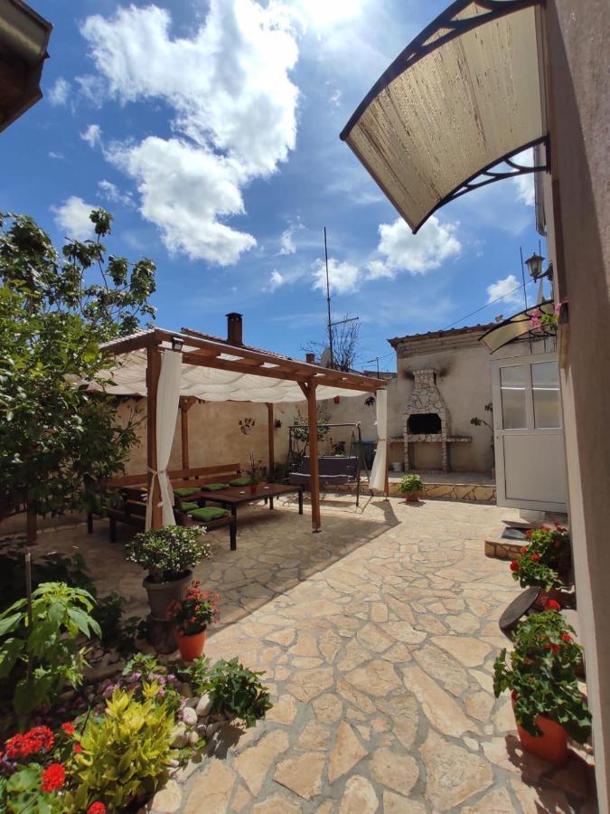 Apartmani Amans Pula Zewnętrze zdjęcie