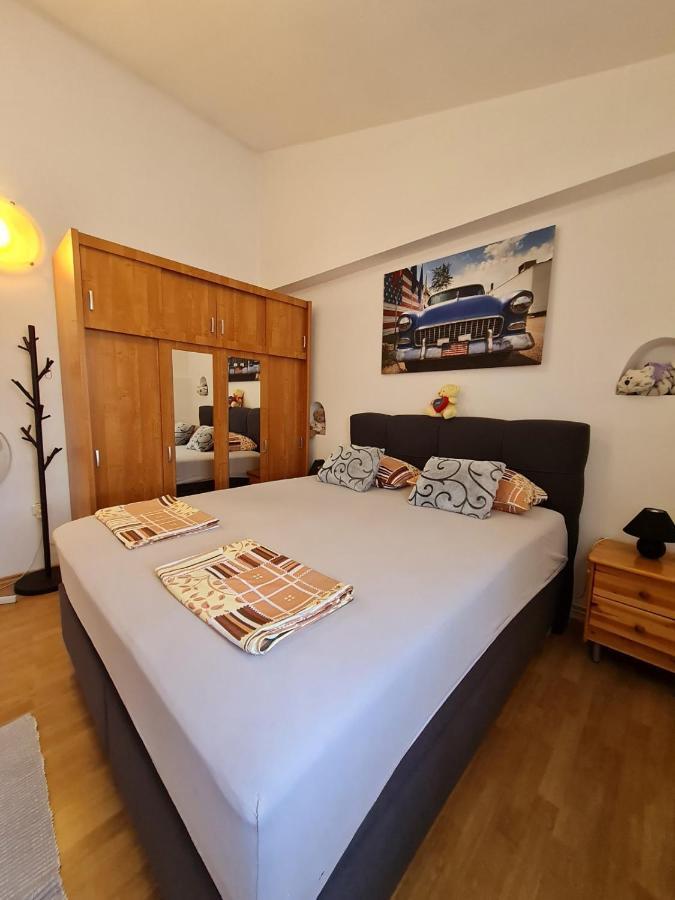 Apartmani Amans Pula Zewnętrze zdjęcie