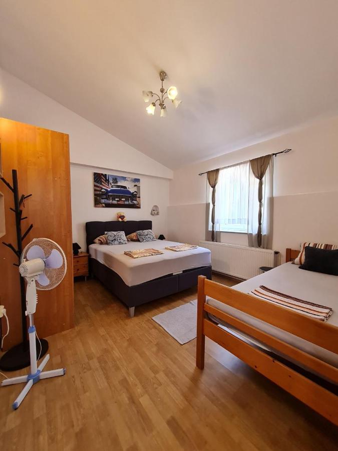 Apartmani Amans Pula Zewnętrze zdjęcie