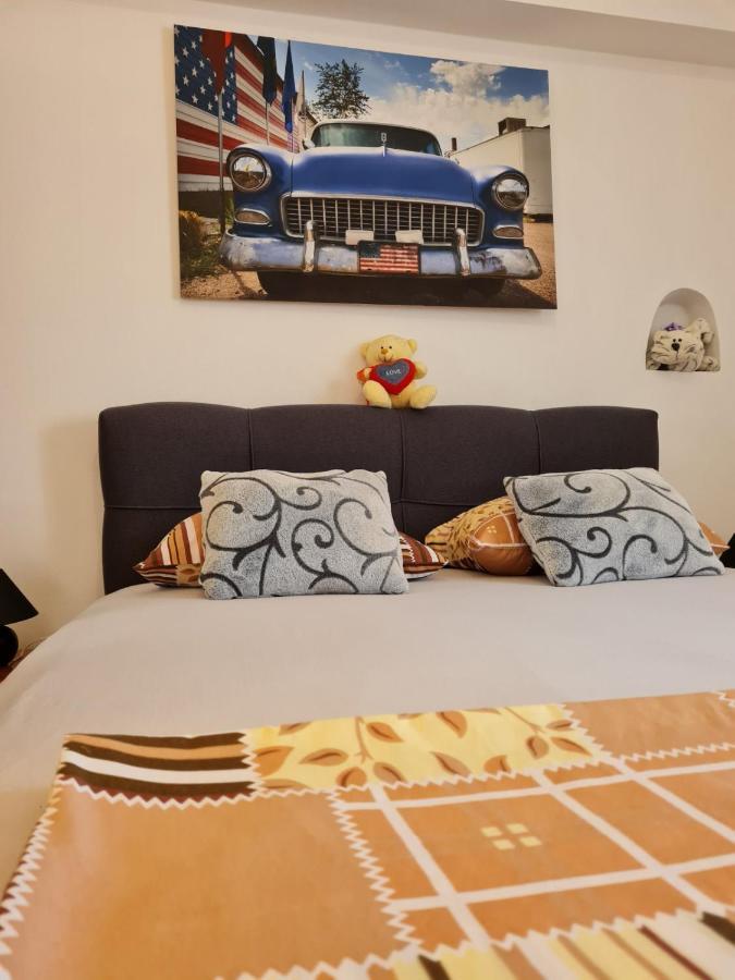 Apartmani Amans Pula Zewnętrze zdjęcie