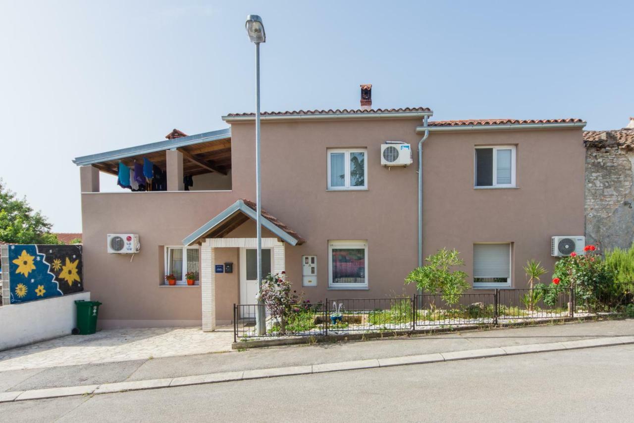 Apartmani Amans Pula Zewnętrze zdjęcie